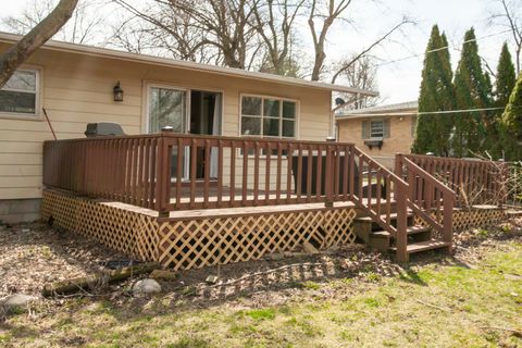 Tiny photo for 504 Radliff Road, Bloomington, IL 61701 (MLS # 12604780)