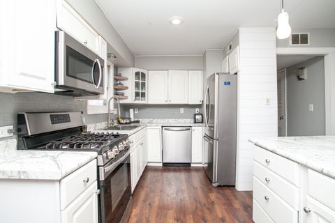 Tiny photo for 504 Radliff Road, Bloomington, IL 61701 (MLS # 12604780)