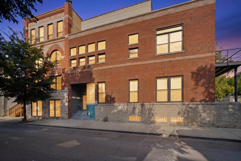 Tiny photo for 2343 N Greenview Avenue #105, Chicago, IL 60614 (MLS # 12744118)