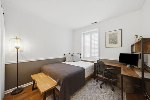 Tiny photo for 2343 N Greenview Avenue #105, Chicago, IL 60614 (MLS # 12744118)