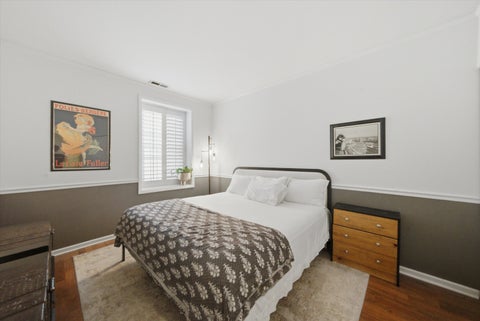 Tiny photo for 2343 N Greenview Avenue #105, Chicago, IL 60614 (MLS # 12744118)