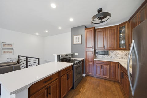 Tiny photo for 2343 N Greenview Avenue #105, Chicago, IL 60614 (MLS # 12744118)