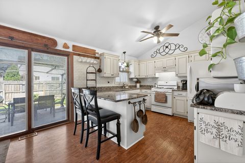 Tiny photo for 1007 Leawood Drive, Joliet, IL 60431 (MLS # 12602375)