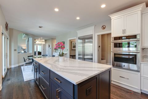 Tiny photo for 14590 S Somerset Circle, Green Oaks, IL 60048 (MLS # 12401897)