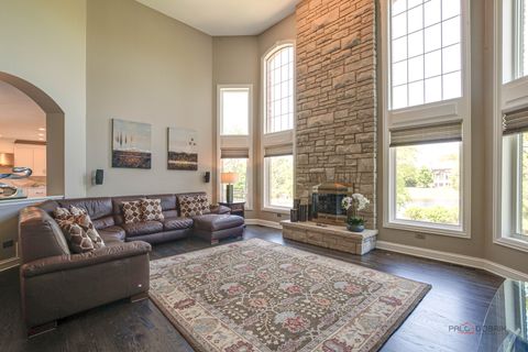 Tiny photo for 14590 S Somerset Circle, Green Oaks, IL 60048 (MLS # 12401897)