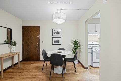Tiny photo for 1279 Harding Avenue #3D, Des Plaines, IL 60016 (MLS # 12521516)