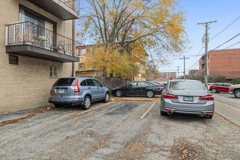 Tiny photo for 1279 Harding Avenue #3D, Des Plaines, IL 60016 (MLS # 12521516)