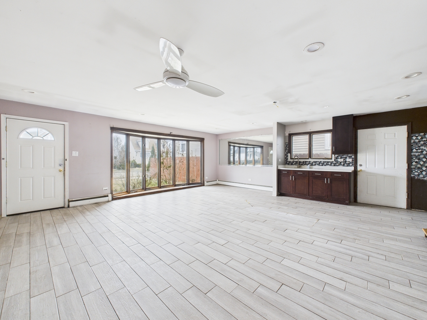 5024 S Lockwood Avenue