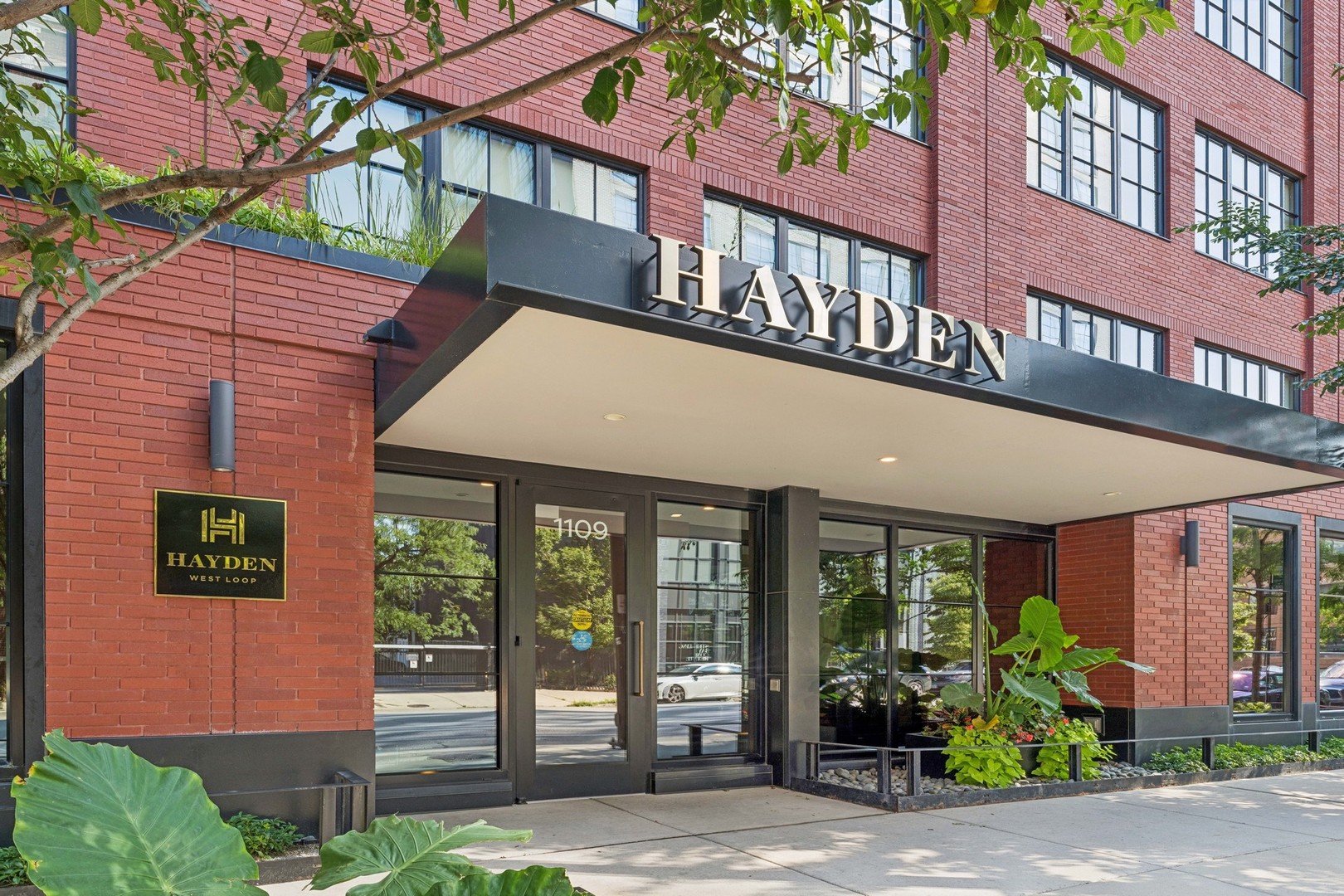 1109 W Washington Boulevard 5A