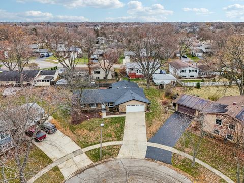 Tiny photo for 2608 York Court, Woodridge, IL 60517 (MLS # 12523460)