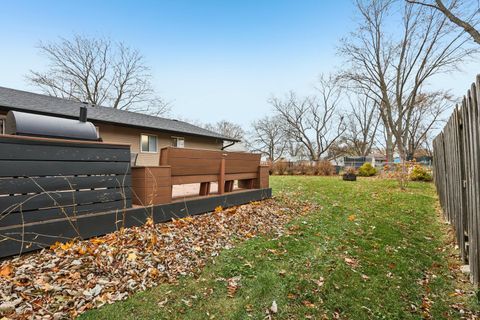 Tiny photo for 2608 York Court, Woodridge, IL 60517 (MLS # 12523460)