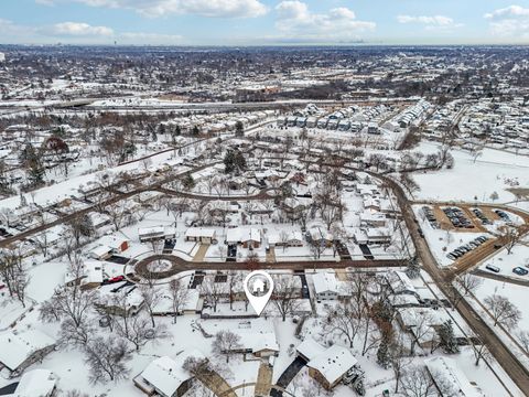 Tiny photo for 2608 York Court, Woodridge, IL 60517 (MLS # 12523460)