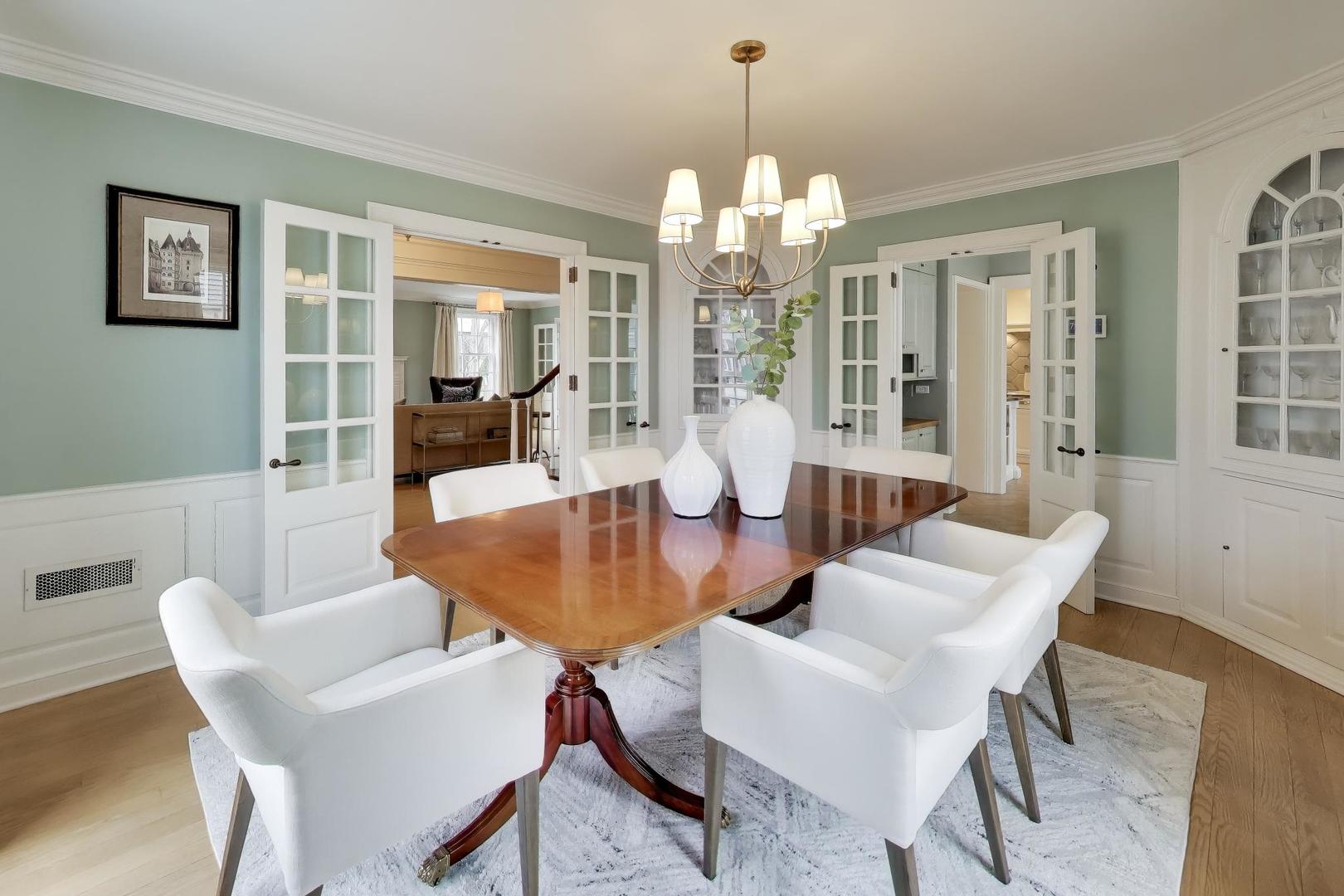 266 W Claremont Street