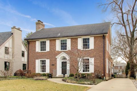 266 W Claremont Street Elmhurst IL 60126