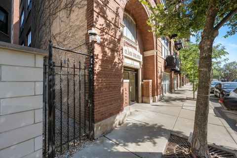 Photo of 1500 W Monroe Street #409, Chicago, IL 60607 (MLS # 12484922)