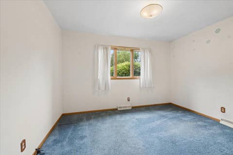 Tiny photo for 209 Alfred Drive, Sycamore, IL 60178 (MLS # 12739262)