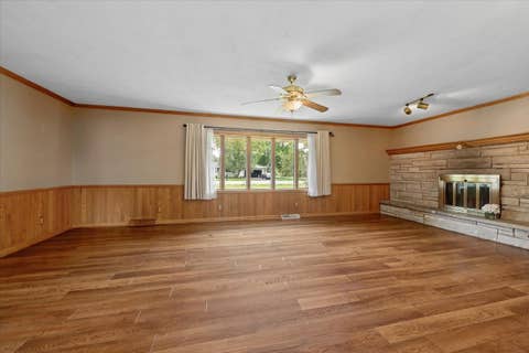 Tiny photo for 209 Alfred Drive, Sycamore, IL 60178 (MLS # 12739262)
