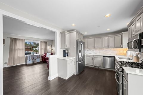 Tiny photo for 840 E Marshall Court, Palatine, IL 60074 (MLS # 12587314)