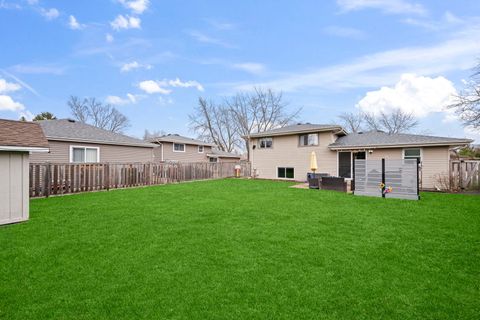 Tiny photo for 840 E Marshall Court, Palatine, IL 60074 (MLS # 12587314)