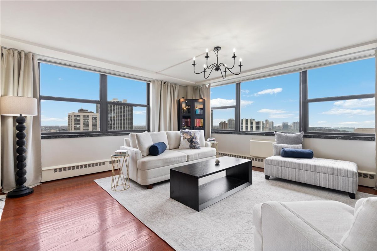 1445 N State Parkway 2605