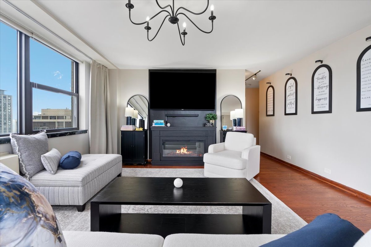 1445 N State Parkway 2605