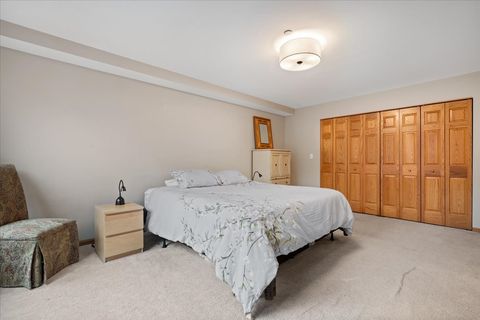 Tiny photo for 407 S Oak Park Avenue #H, Oak Park, IL 60302 (MLS # 12623965)