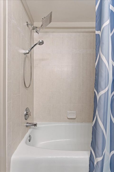 Tiny photo for 407 S Oak Park Avenue #H, Oak Park, IL 60302 (MLS # 12623965)