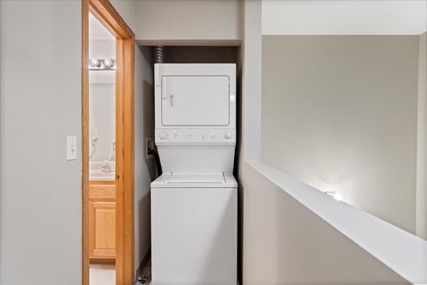 Tiny photo for 407 S Oak Park Avenue #H, Oak Park, IL 60302 (MLS # 12623965)