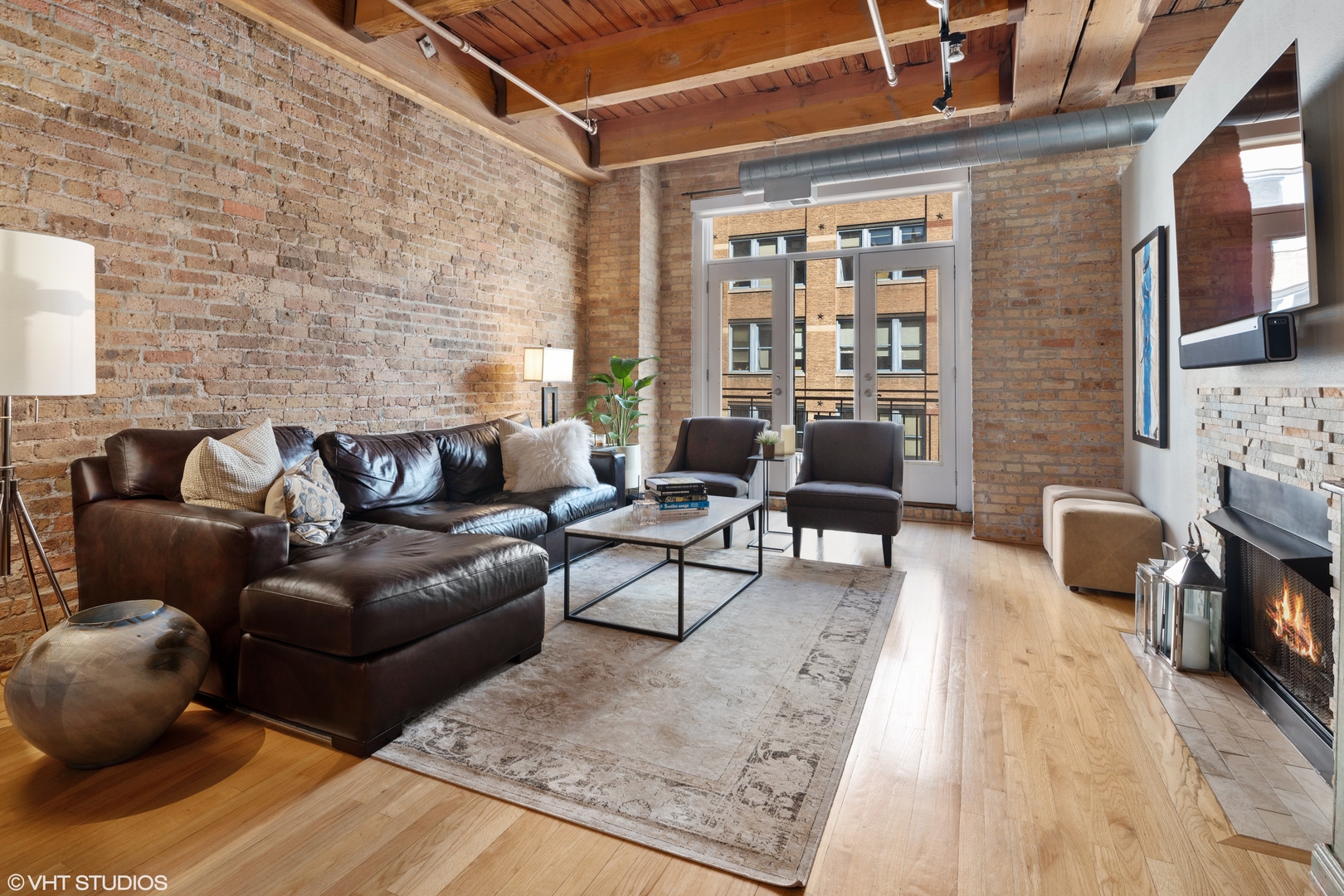 375 W Erie Street 301