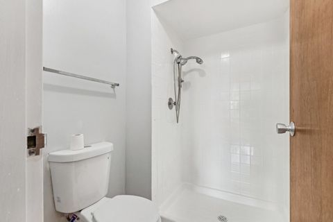 Tiny photo for 900 W Sunset Drive #410, Glenwood, IL 60425 (MLS # 12443677)