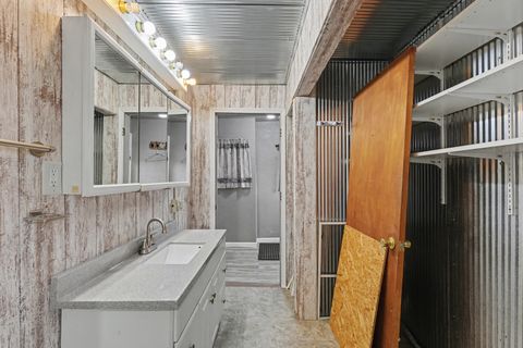 Tiny photo for 724 E 2600 North Road, Penfield, IL 61862 (MLS # 12604838)