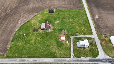 Tiny photo for 724 E 2600 North Road, Penfield, IL 61862 (MLS # 12604838)