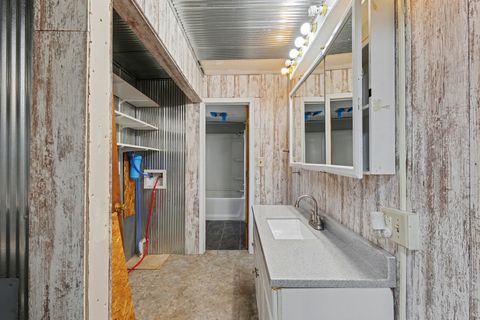 Tiny photo for 724 E 2600 North Road, Penfield, IL 61862 (MLS # 12604838)