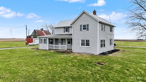 Tiny photo for 724 E 2600 North Road, Penfield, IL 61862 (MLS # 12604838)