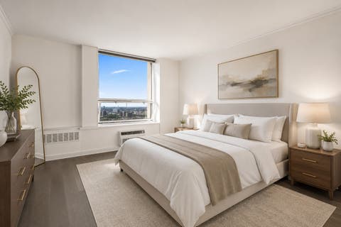 Tiny photo for 1360 N Sandburg Terrace #2912, Chicago, IL 60610 (MLS # 12730600)