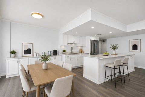 Tiny photo for 1360 N Sandburg Terrace #2912, Chicago, IL 60610 (MLS # 12730600)
