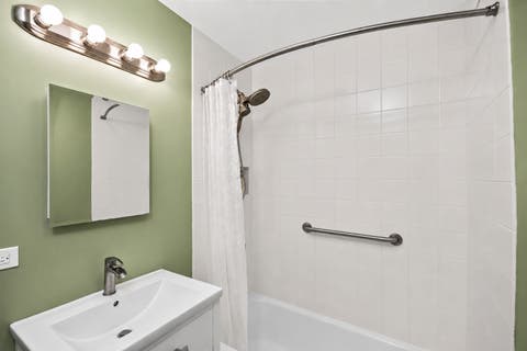 Tiny photo for 1360 N Sandburg Terrace #2912, Chicago, IL 60610 (MLS # 12730600)