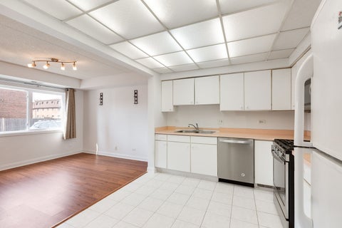 Tiny photo for 4201 Quinlan Road #102B, Glenview, IL 60025 (MLS # 12737651)