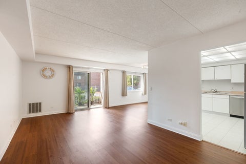 Tiny photo for 4201 Quinlan Road #102B, Glenview, IL 60025 (MLS # 12737651)