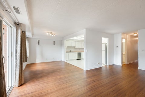 Tiny photo for 4201 Quinlan Road #102B, Glenview, IL 60025 (MLS # 12737651)