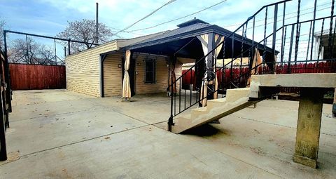 Tiny photo for 4758 S CAMPBELL Avenue, Chicago, IL 60632 (MLS # 12518669)