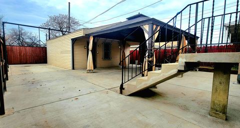 Tiny photo for 4758 S CAMPBELL Avenue, Chicago, IL 60632 (MLS # 12518669)