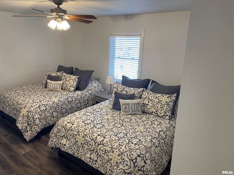 Tiny photo for 1065 N LAKESHORE Drive, Goreville, IL 62939 (MLS # EB460500)