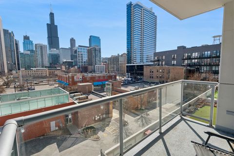 Tiny photo for 123 S Green Street #505B, Chicago, IL 60607 (MLS # 12598955)