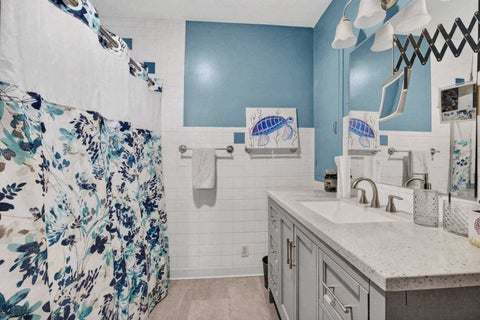 Tiny photo for 1218 20TH Ave Way, East Moline, IL 61244 (MLS # 12681041)