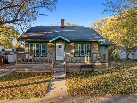 Photo of 209 W Martin Street, Forrest, IL 61741 (MLS # 12510523)