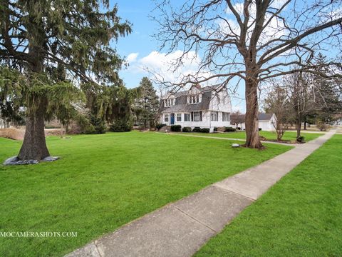 173 Pomeroy Avenue Crystal Lake IL 60014