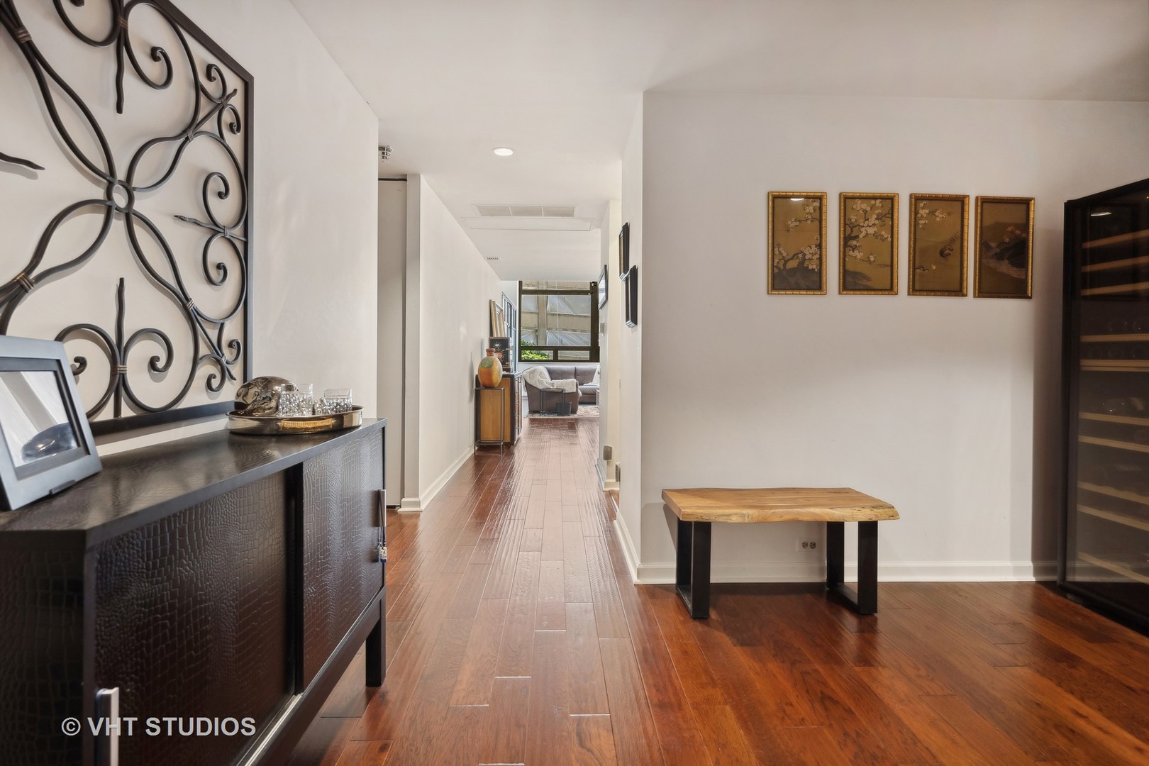 680 N Lake Shore Drive 220