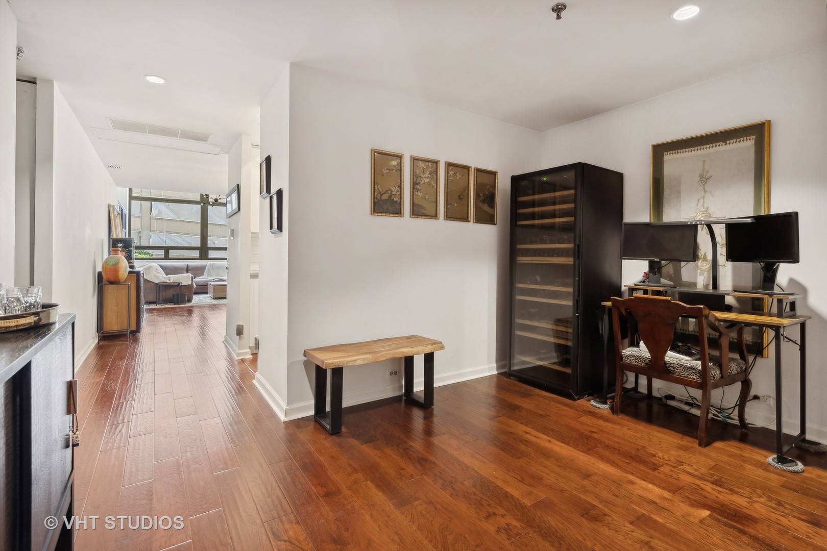 680 N Lake Shore Drive 220