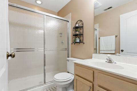 Tiny photo for 2520 Live Oak Lane, Buffalo Grove, IL 60089 (MLS # 12624378)